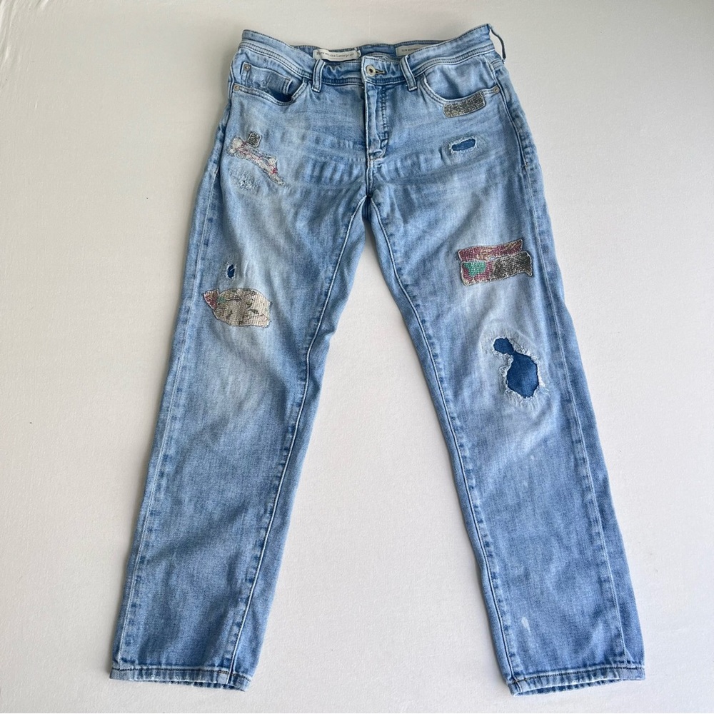PILCRO Anthropologie Straight Leg Slim Boyfriend Embroidered MidRise Jeans 32x28